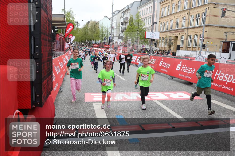 25.04.2026 - Das Zehntel Strokosch-Dieckow http://msf.ph/oto/9631875 25.04.2026 11:02:52 Ziel 5147, 5149, 5242, 5363, 5868, 5992, 6401, 6760, 7001, 7581, 7617, 7924, 7974 meine-sportfotos.de