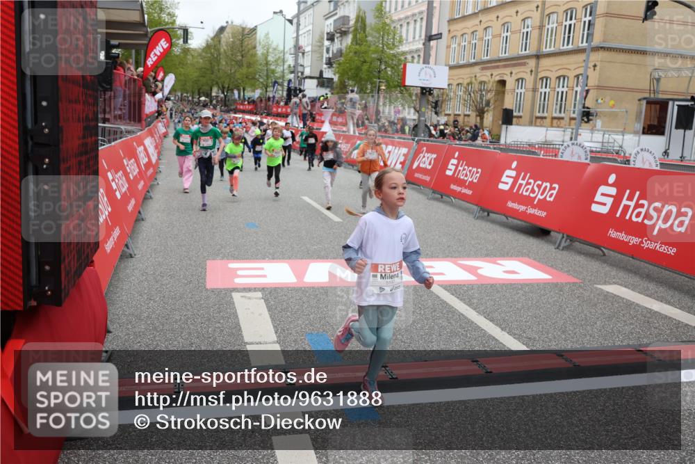 25.04.2026 - Das Zehntel Strokosch-Dieckow http://msf.ph/oto/9631888 25.04.2026 11:02:49 Ziel 5065, 5147, 5363, 5653, 5868, 5992, 6688, 6760, 7581, 7617, 7974 meine-sportfotos.de