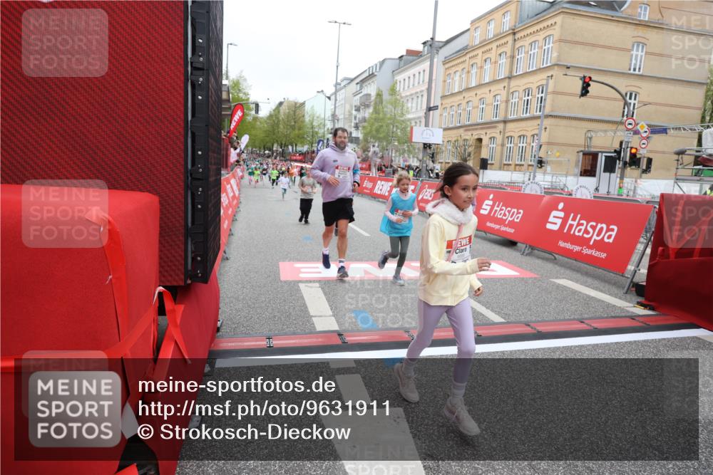 25.04.2026 - Das Zehntel Strokosch-Dieckow http://msf.ph/oto/9631911 25.04.2026 11:02:44 Ziel 5065, 5310, 5312, 5479, 5653, 5992, 6688, 6760, 7542, 7789 meine-sportfotos.de