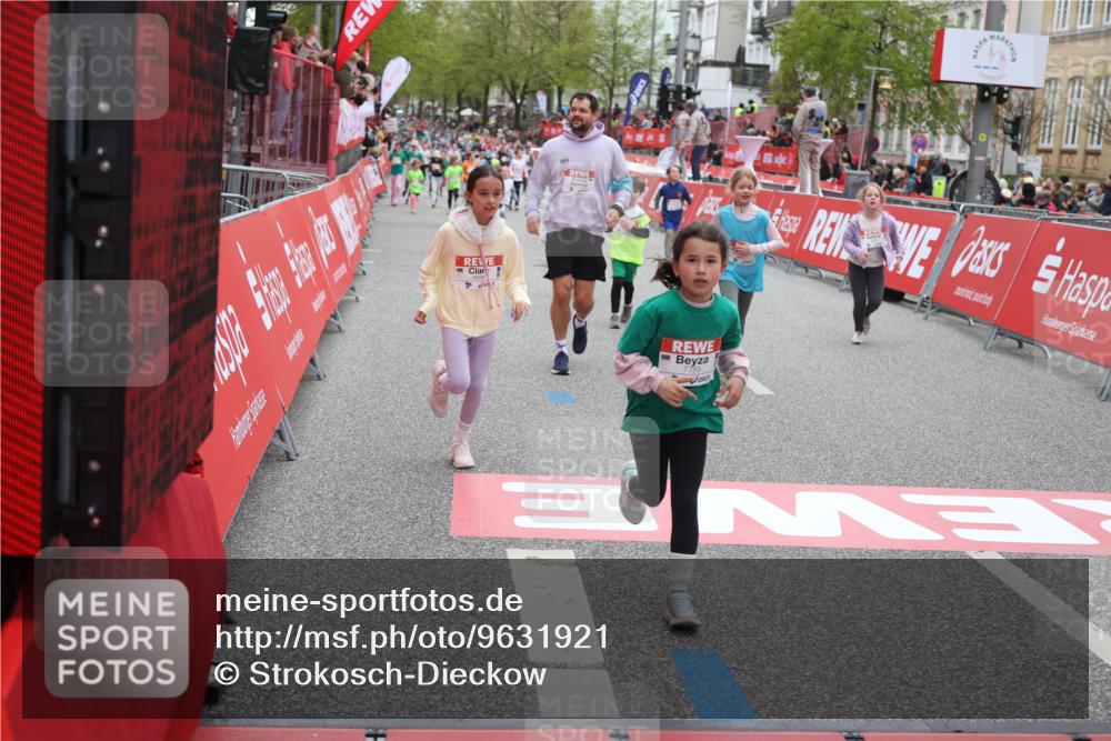 25.04.2026 - Das Zehntel Strokosch-Dieckow http://msf.ph/oto/9631921 25.04.2026 11:02:42 Ziel 5310, 5312, 5479, 5653, 5664, 5935, 6688, 7542, 7789 meine-sportfotos.de