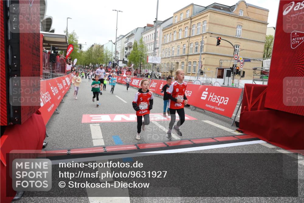 25.04.2026 - Das Zehntel Strokosch-Dieckow http://msf.ph/oto/9631927 25.04.2026 11:02:41 Ziel 5118, 5310, 5312, 5479, 5664, 5935, 5947, 6453, 6688, 7157, 7542, 7789 meine-sportfotos.de