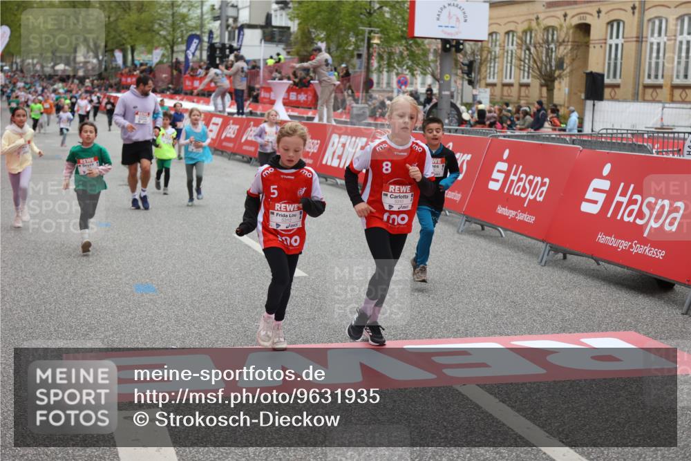 25.04.2026 - Das Zehntel Strokosch-Dieckow http://msf.ph/oto/9631935 25.04.2026 11:02:40 Ziel 5118, 5133, 5310, 5312, 5369, 5479, 5664, 5935, 5947, 6170, 6453, 7157, 7502, 7542, 7789 meine-sportfotos.de