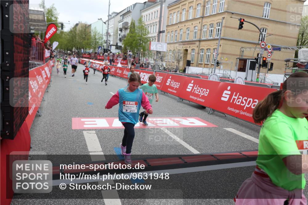 25.04.2026 - Das Zehntel Strokosch-Dieckow http://msf.ph/oto/9631948 25.04.2026 11:02:36 Ziel 5118, 5133, 5138, 5369, 5664, 5670, 5718, 5935, 5941, 5947, 6170, 6203, 6204, 6211, 6453, 6464, 6549, 6833, 7020, 7085, 7157, 7188, 7502, 7542, 7670 meine-sportfotos.de