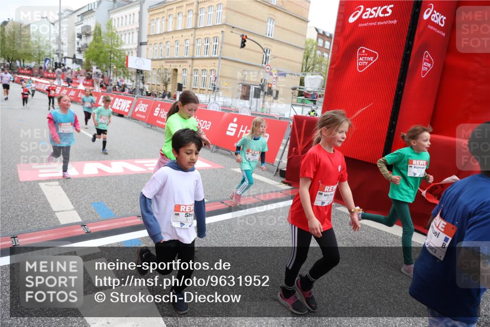 25.04.2026 - Das Zehntel Strokosch-Dieckow http://msf.ph/oto/9631952 25.04.2026 11:02:36 Ziel 5118, 5133, 5138, 5369, 5664, 5670, 5718, 5935, 5941, 5947, 6170, 6203, 6204, 6211, 6453, 6464, 6549, 6833, 7020, 7085, 7157, 7188, 7502, 7542, 7670 meine-sportfotos.de