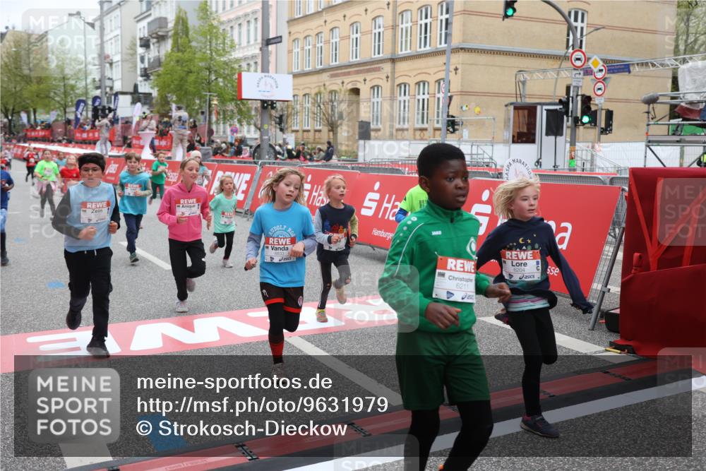 25.04.2026 - Das Zehntel Strokosch-Dieckow http://msf.ph/oto/9631979 25.04.2026 11:02:31 Ziel 5055, 5131, 5138, 5670, 5718, 5941, 6203, 6204, 6211, 6464, 6503, 6511, 6549, 6833, 7020, 7085, 7188, 7443, 7482, 7670, 7728 meine-sportfotos.de