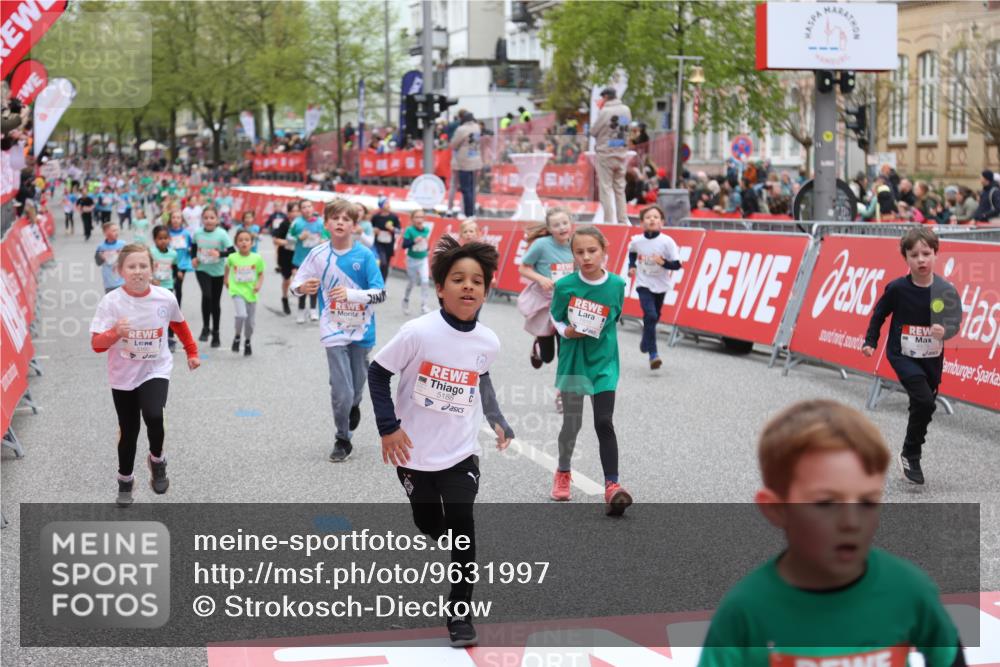25.04.2026 - Das Zehntel Strokosch-Dieckow http://msf.ph/oto/9631997 25.04.2026 11:02:06 Ziel 5160, 5171, 5188, 5254, 5431, 5455, 5588, 5966, 6435, 6436, 6444, 6509, 6513, 6575, 7304, 7671 meine-sportfotos.de