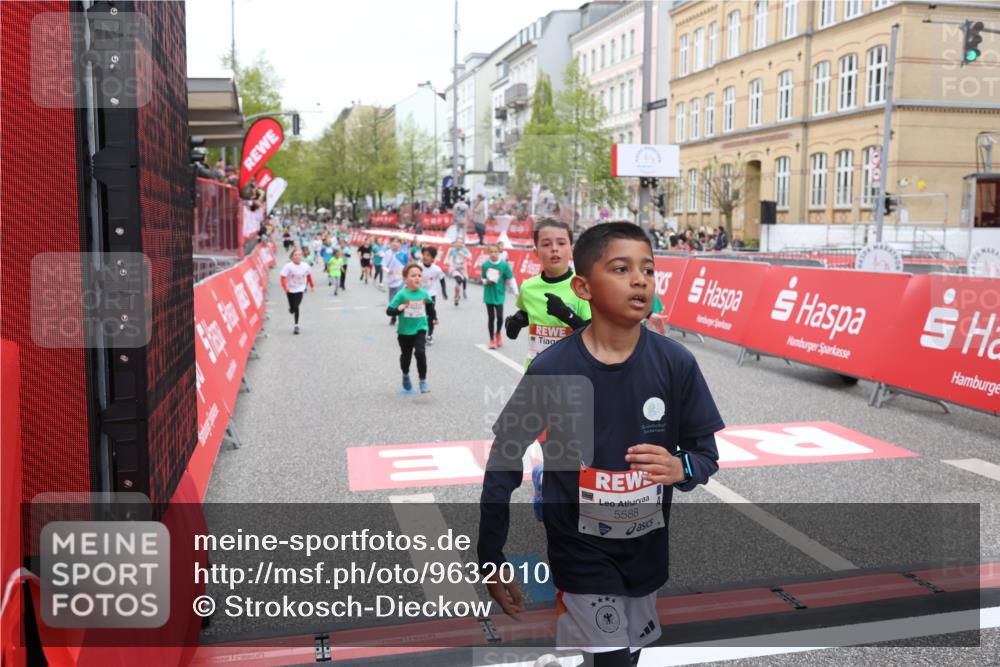 25.04.2026 - Das Zehntel Strokosch-Dieckow http://msf.ph/oto/9632010 25.04.2026 11:02:05 Ziel 5171, 5188, 5254, 5431, 5455, 5588, 5714, 5966, 6435, 6436, 6444, 6509, 6513, 7304, 7671, 7676 meine-sportfotos.de