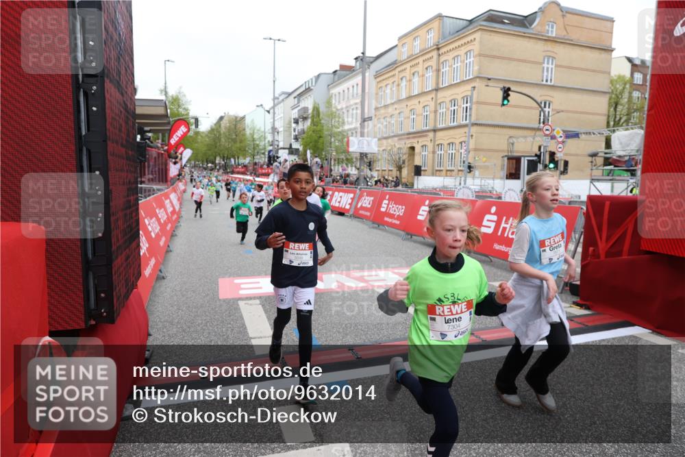 25.04.2026 - Das Zehntel Strokosch-Dieckow http://msf.ph/oto/9632014 25.04.2026 11:02:04 Ziel 5171, 5254, 5431, 5455, 5588, 5672, 5714, 5966, 6435, 6436, 6444, 6509, 6513, 7304, 7510, 7528, 7671, 7676, 7804 meine-sportfotos.de