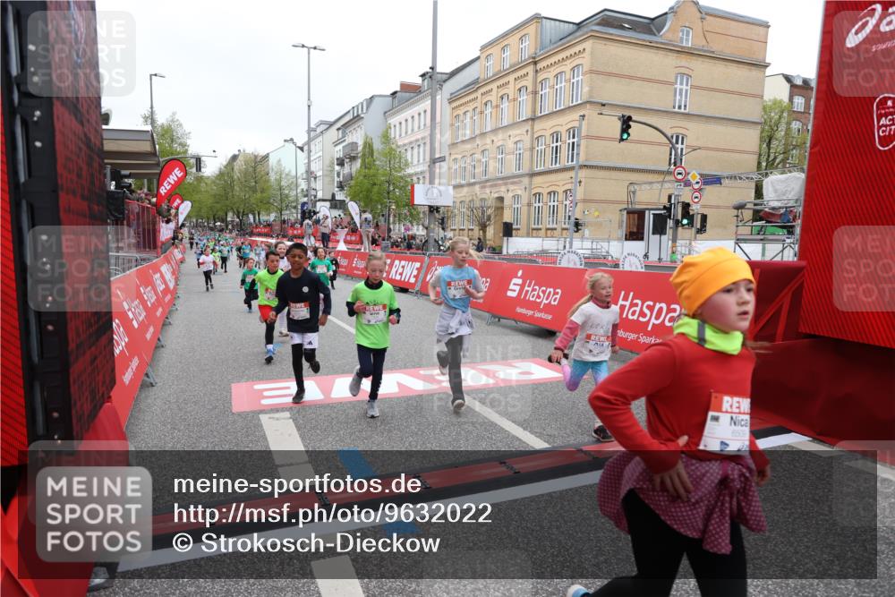 25.04.2026 - Das Zehntel Strokosch-Dieckow http://msf.ph/oto/9632022 25.04.2026 11:02:03 Ziel 5171, 5254, 5431, 5455, 5588, 5672, 5714, 5966, 6435, 6444, 6509, 6513, 7071, 7304, 7323, 7510, 7528, 7671, 7676, 7804 meine-sportfotos.de