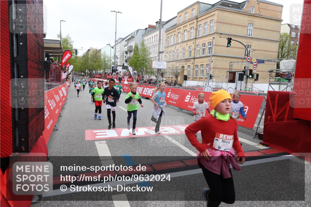 25.04.2026 - Das Zehntel Strokosch-Dieckow http://msf.ph/oto/9632024 25.04.2026 11:02:03 Ziel 5171, 5254, 5431, 5455, 5588, 5672, 5714, 5966, 6435, 6444, 6509, 6513, 7071, 7304, 7323, 7510, 7528, 7671, 7676, 7804 meine-sportfotos.de