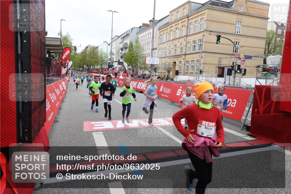 25.04.2026 - Das Zehntel Strokosch-Dieckow http://msf.ph/oto/9632025 25.04.2026 11:02:03 Ziel 5171, 5254, 5431, 5455, 5588, 5672, 5714, 5966, 6435, 6444, 6509, 6513, 7071, 7304, 7323, 7510, 7528, 7671, 7676, 7804 meine-sportfotos.de