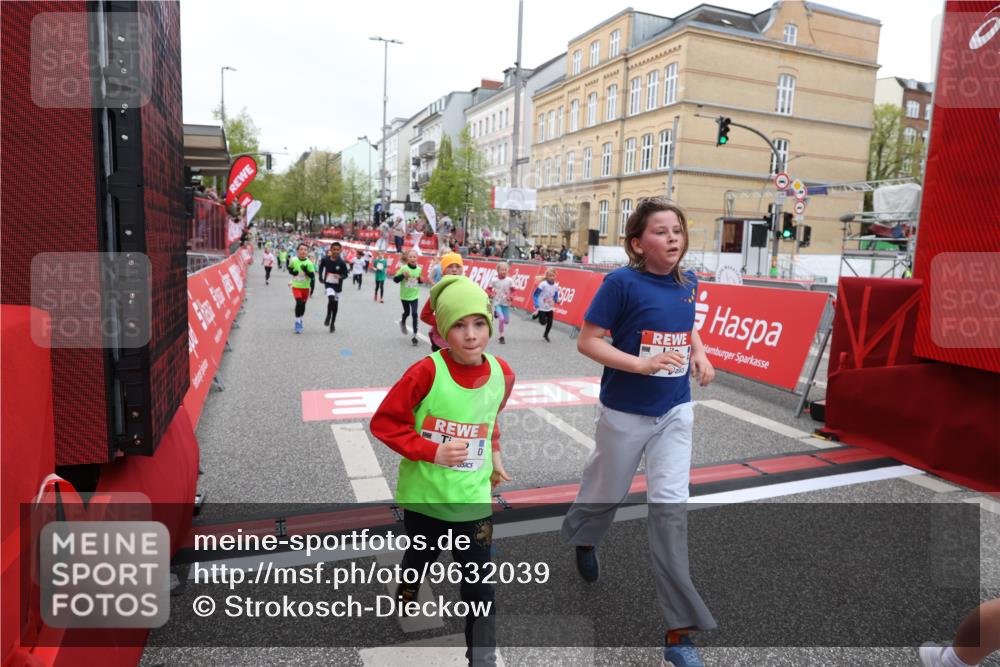 25.04.2026 - Das Zehntel Strokosch-Dieckow http://msf.ph/oto/9632039 25.04.2026 11:02:02 Ziel 5254, 5431, 5455, 5588, 5672, 5714, 5966, 6243, 6435, 6444, 6509, 6571, 6881, 7071, 7304, 7323, 7510, 7528, 7671, 7676, 7804 meine-sportfotos.de