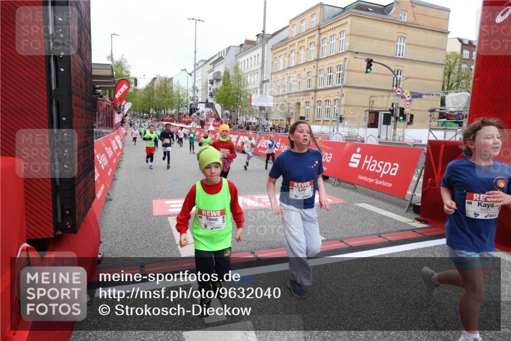 25.04.2026 - Das Zehntel Strokosch-Dieckow http://msf.ph/oto/9632040 25.04.2026 11:02:02 Ziel 5254, 5431, 5455, 5588, 5672, 5714, 5966, 6243, 6435, 6444, 6509, 6571, 6881, 7071, 7304, 7323, 7510, 7528, 7671, 7676, 7804 meine-sportfotos.de