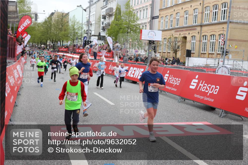 25.04.2026 - Das Zehntel Strokosch-Dieckow http://msf.ph/oto/9632052 25.04.2026 11:02:00 Ziel 5211, 5431, 5455, 5596, 5597, 5672, 5714, 5966, 6240, 6243, 6251, 6509, 6529, 6537, 6571, 6881, 7071, 7323, 7495, 7510, 7528, 7676, 7686, 7804 meine-sportfotos.de