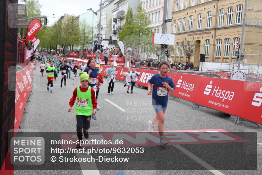 25.04.2026 - Das Zehntel Strokosch-Dieckow http://msf.ph/oto/9632053 25.04.2026 11:02:00 Ziel 5211, 5431, 5455, 5596, 5597, 5672, 5714, 5966, 6240, 6243, 6251, 6509, 6529, 6537, 6571, 6881, 7071, 7323, 7495, 7510, 7528, 7676, 7686, 7804 meine-sportfotos.de
