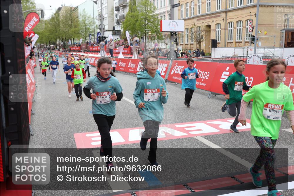 25.04.2026 - Das Zehntel Strokosch-Dieckow http://msf.ph/oto/9632066 25.04.2026 11:01:58 Ziel 5211, 5596, 5597, 5672, 5714, 6238, 6240, 6243, 6251, 6529, 6537, 6571, 6680, 6698, 6881, 7009, 7071, 7323, 7495, 7510, 7528, 7676, 7686, 7804, 7845 meine-sportfotos.de