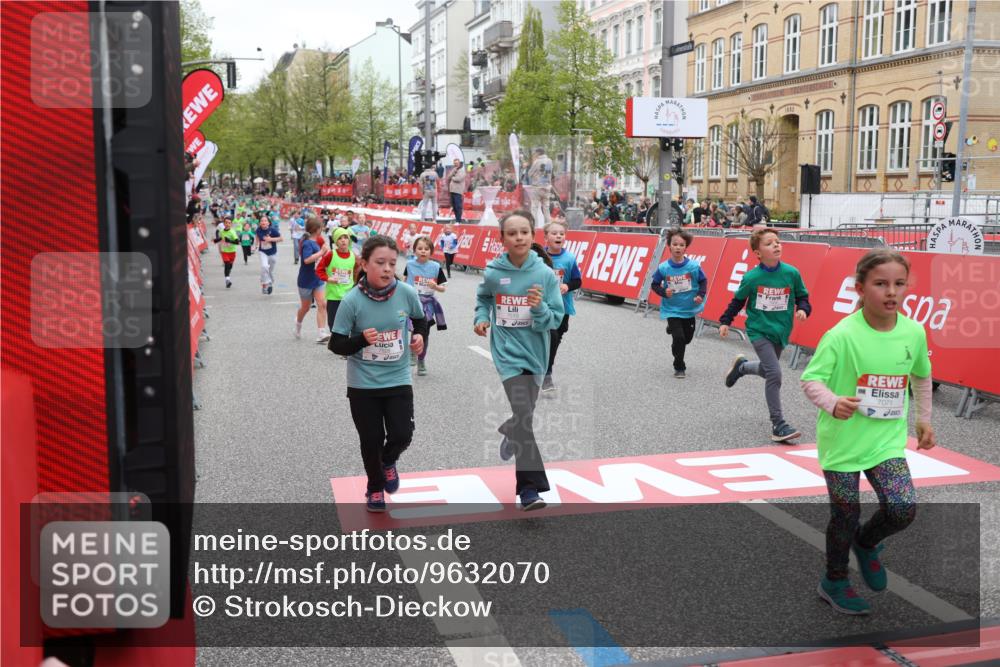 25.04.2026 - Das Zehntel Strokosch-Dieckow http://msf.ph/oto/9632070 25.04.2026 11:01:57 Ziel 5211, 5596, 5597, 5672, 5714, 6238, 6240, 6243, 6251, 6529, 6537, 6571, 6680, 6698, 6768, 6772, 6823, 6881, 7009, 7071, 7323, 7495, 7510, 7528, 7554, 7676, 7686, 7804, 7845 meine-sportfotos.de