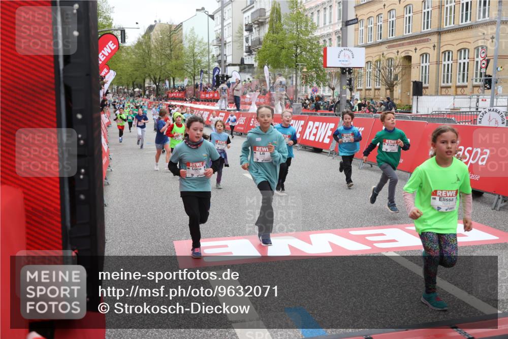 25.04.2026 - Das Zehntel Strokosch-Dieckow http://msf.ph/oto/9632071 25.04.2026 11:01:57 Ziel 5211, 5596, 5597, 5672, 5714, 6238, 6240, 6243, 6251, 6529, 6537, 6571, 6680, 6698, 6768, 6772, 6823, 6881, 7009, 7071, 7323, 7495, 7510, 7528, 7554, 7676, 7686, 7804, 7845 meine-sportfotos.de
