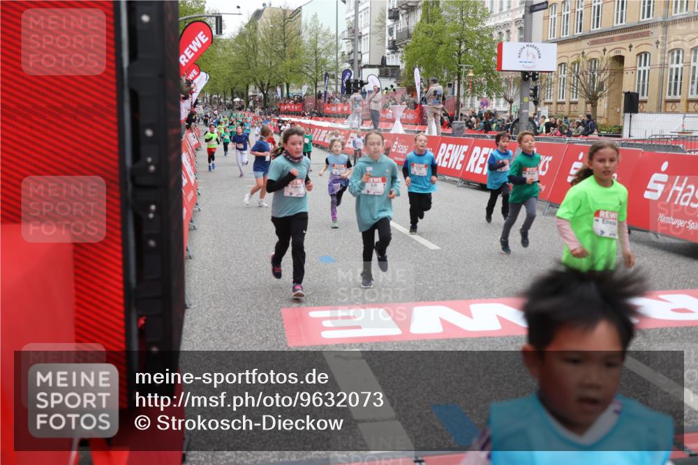 25.04.2026 - Das Zehntel Strokosch-Dieckow http://msf.ph/oto/9632073 25.04.2026 11:01:57 Ziel 5211, 5596, 5597, 5672, 5714, 6238, 6240, 6243, 6251, 6529, 6537, 6571, 6680, 6698, 6768, 6772, 6823, 6881, 7009, 7071, 7323, 7495, 7510, 7528, 7554, 7676, 7686, 7804, 7845 meine-sportfotos.de
