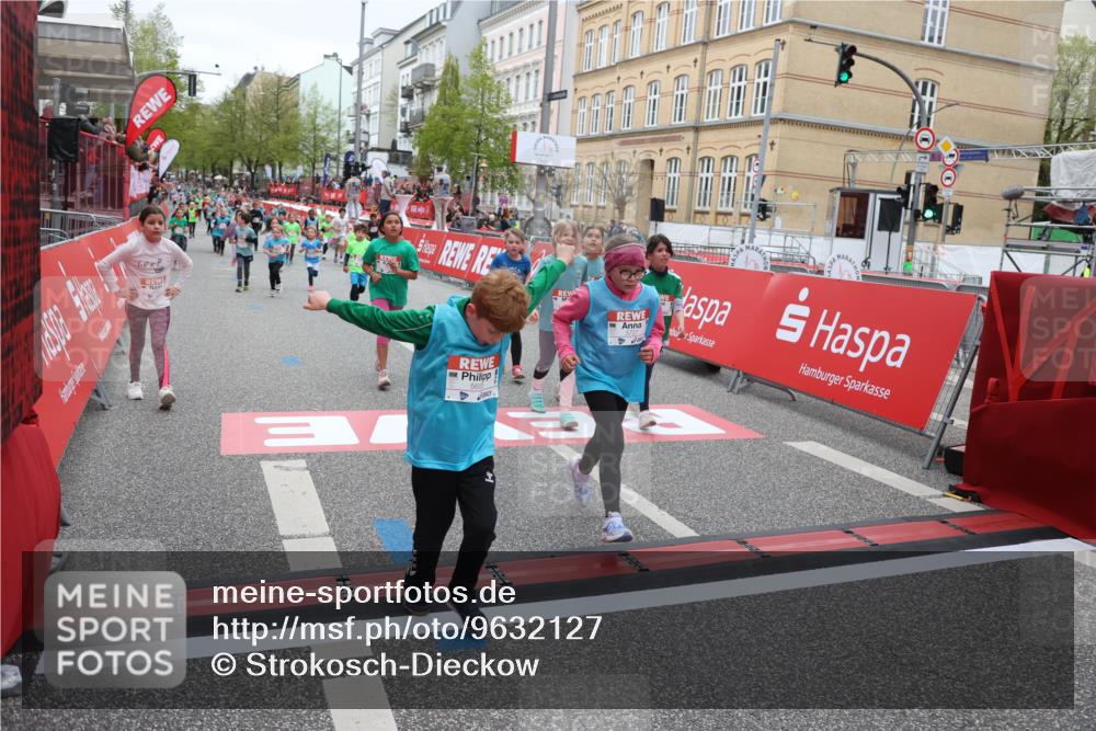 25.04.2026 - Das Zehntel Strokosch-Dieckow http://msf.ph/oto/9632127 25.04.2026 11:01:47 Ziel 5524, 5655, 5727, 5994, 6245, 6437, 6521, 6857, 6968, 6969, 6991, 7003, 7221, 7422, 7478, 7525, 7541, 7937 meine-sportfotos.de