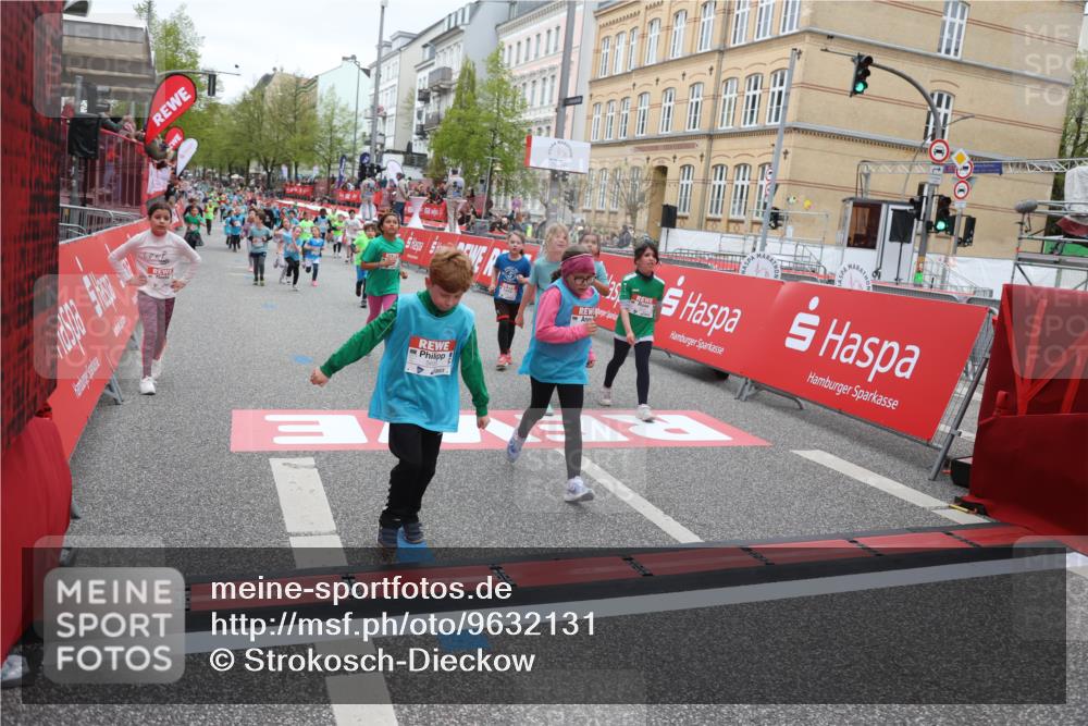 25.04.2026 - Das Zehntel Strokosch-Dieckow http://msf.ph/oto/9632131 25.04.2026 11:01:46 Ziel 5170, 5524, 5655, 5679, 5727, 5994, 6245, 6437, 6857, 6968, 6969, 6991, 7003, 7221, 7422, 7478, 7525, 7541, 7937 meine-sportfotos.de