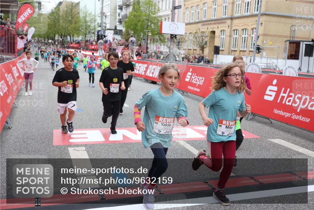 25.04.2026 - Das Zehntel Strokosch-Dieckow http://msf.ph/oto/9632159 25.04.2026 11:01:42 Ziel 3970, 5070, 5170, 5265, 5285, 5474, 5679, 5961, 5994, 6188, 6245, 6371, 6379, 6437, 6446, 6455, 6968, 6969, 6991, 7003, 7220, 7422, 7423, 7478 meine-sportfotos.de
