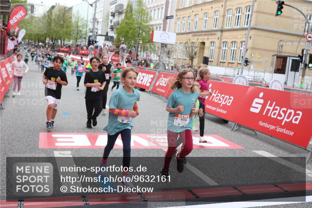 25.04.2026 - Das Zehntel Strokosch-Dieckow http://msf.ph/oto/9632161 25.04.2026 11:01:42 Ziel 3970, 5070, 5170, 5265, 5285, 5474, 5679, 5961, 5994, 6188, 6245, 6371, 6379, 6437, 6446, 6455, 6968, 6969, 6991, 7003, 7220, 7422, 7423, 7478 meine-sportfotos.de