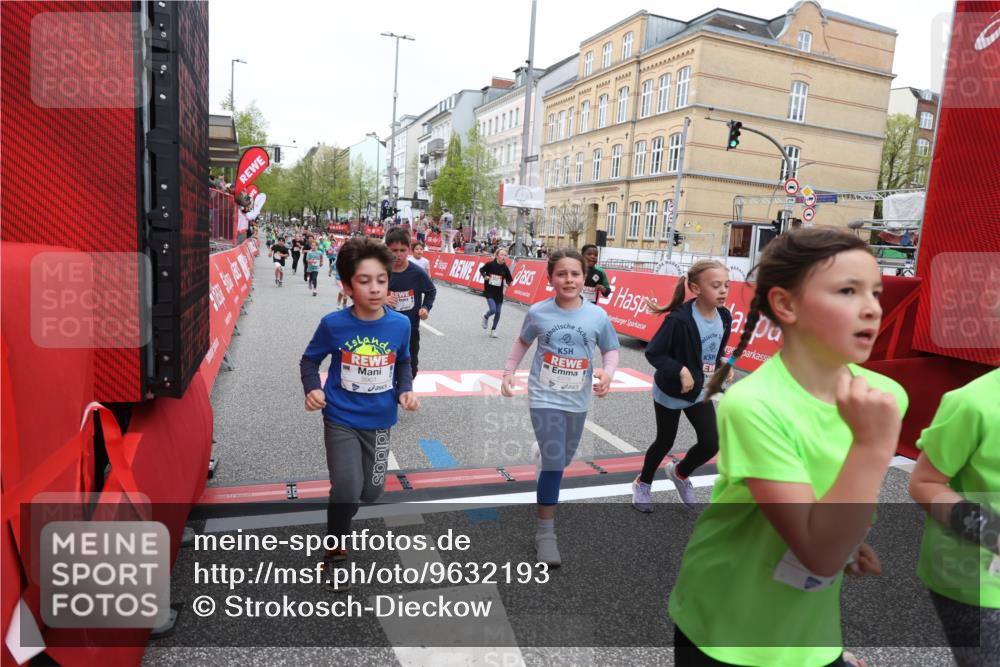 25.04.2026 - Das Zehntel Strokosch-Dieckow http://msf.ph/oto/9632193 25.04.2026 11:01:38 Ziel 3970, 5070, 5170, 5196, 5203, 5265, 5285, 5474, 5679, 5961, 6188, 6283, 6371, 6379, 6446, 6455, 6456, 6470, 6854, 6855, 7046, 7056, 7118, 7220, 7423, 7439, 8072 meine-sportfotos.de