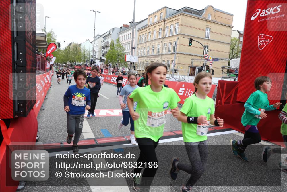 25.04.2026 - Das Zehntel Strokosch-Dieckow http://msf.ph/oto/9632196 25.04.2026 11:01:38 Ziel 3970, 5070, 5170, 5196, 5203, 5265, 5285, 5474, 5679, 5961, 6188, 6283, 6371, 6379, 6446, 6455, 6456, 6470, 6854, 6855, 7046, 7056, 7118, 7220, 7423, 7439, 8072 meine-sportfotos.de