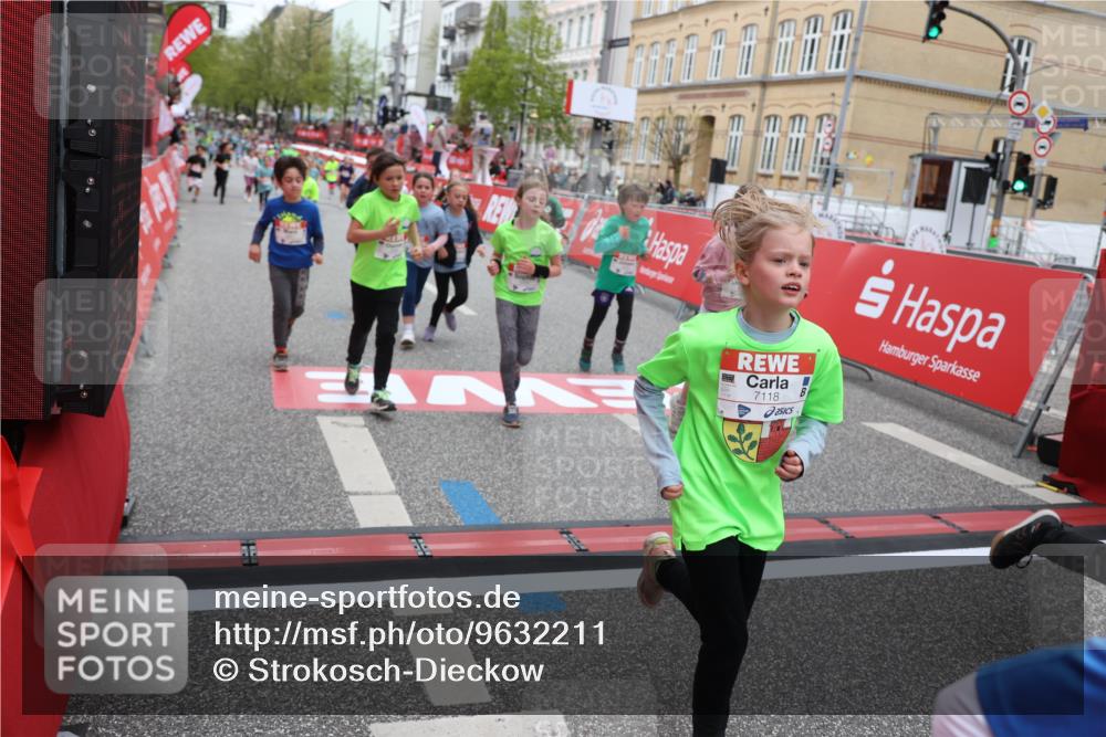 25.04.2026 - Das Zehntel Strokosch-Dieckow http://msf.ph/oto/9632211 25.04.2026 11:01:36 Ziel 3970, 5070, 5196, 5203, 5265, 5285, 5946, 5961, 6283, 6371, 6379, 6446, 6455, 6456, 6470, 6474, 6854, 6855, 7046, 7056, 7082, 7118, 7423, 7439, 8072 meine-sportfotos.de