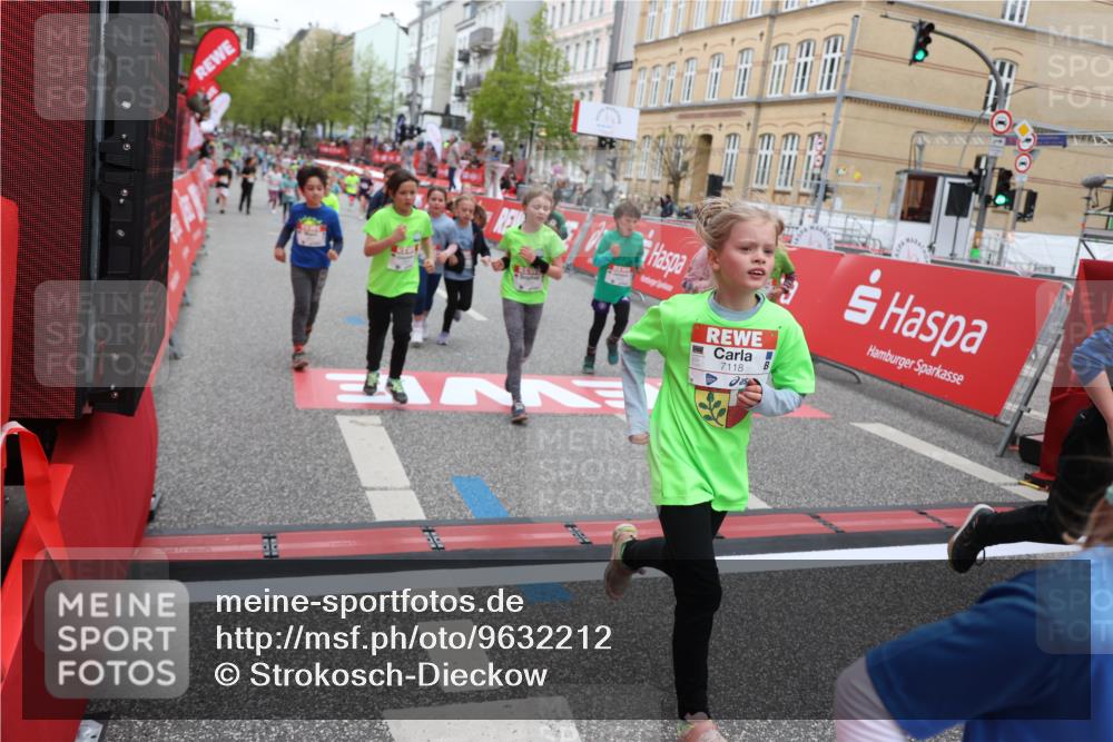 25.04.2026 - Das Zehntel Strokosch-Dieckow http://msf.ph/oto/9632212 25.04.2026 11:01:36 Ziel 3970, 5070, 5196, 5203, 5265, 5285, 5946, 5961, 6283, 6371, 6379, 6446, 6455, 6456, 6470, 6474, 6854, 6855, 7046, 7056, 7082, 7118, 7423, 7439, 8072 meine-sportfotos.de