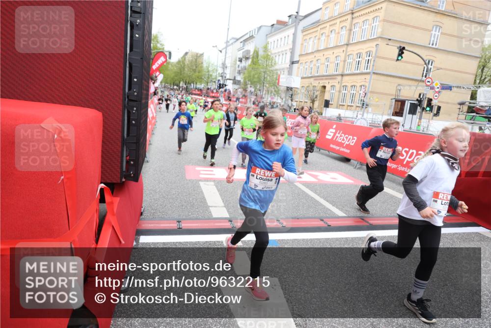 25.04.2026 - Das Zehntel Strokosch-Dieckow http://msf.ph/oto/9632215 25.04.2026 11:01:35 Ziel 3970, 5196, 5203, 5265, 5285, 5946, 5961, 6283, 6371, 6379, 6446, 6455, 6456, 6470, 6474, 6854, 6855, 6931, 7046, 7056, 7082, 7118, 7423, 7439, 8072 meine-sportfotos.de