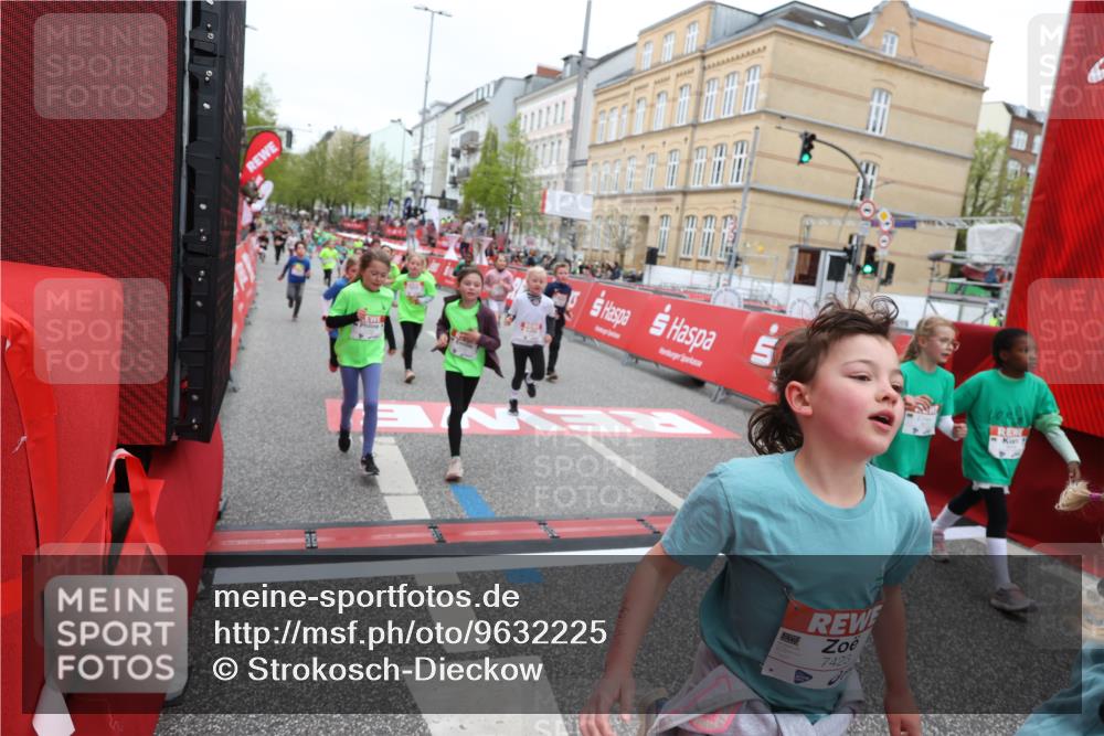 25.04.2026 - Das Zehntel Strokosch-Dieckow http://msf.ph/oto/9632225 25.04.2026 11:01:34 Ziel 3970, 5196, 5203, 5265, 5285, 5748, 5946, 6283, 6456, 6470, 6474, 6854, 6855, 6931, 7046, 7056, 7082, 7118, 7327, 7439, 8072 meine-sportfotos.de