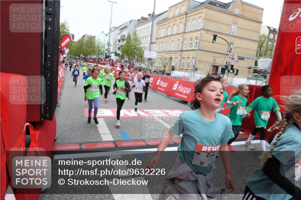25.04.2026 - Das Zehntel Strokosch-Dieckow http://msf.ph/oto/9632226 25.04.2026 11:01:34 Ziel 3970, 5196, 5203, 5265, 5285, 5748, 5946, 6283, 6456, 6470, 6474, 6854, 6855, 6931, 7046, 7056, 7082, 7118, 7327, 7439, 8072 meine-sportfotos.de