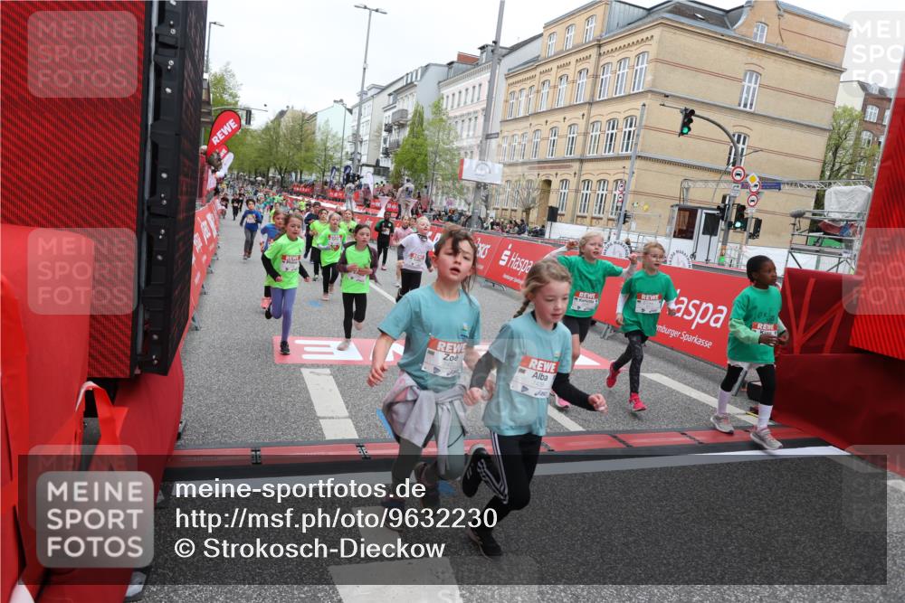 25.04.2026 - Das Zehntel Strokosch-Dieckow http://msf.ph/oto/9632230 25.04.2026 11:01:33 Ziel 5196, 5203, 5748, 5946, 6283, 6456, 6470, 6474, 6854, 6855, 6931, 7046, 7056, 7082, 7118, 7327, 7439, 7494, 8072 meine-sportfotos.de