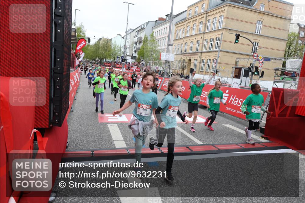 25.04.2026 - Das Zehntel Strokosch-Dieckow http://msf.ph/oto/9632231 25.04.2026 11:01:33 Ziel 5196, 5203, 5748, 5946, 6283, 6456, 6470, 6474, 6854, 6855, 6931, 7046, 7056, 7082, 7118, 7327, 7439, 7494, 8072 meine-sportfotos.de