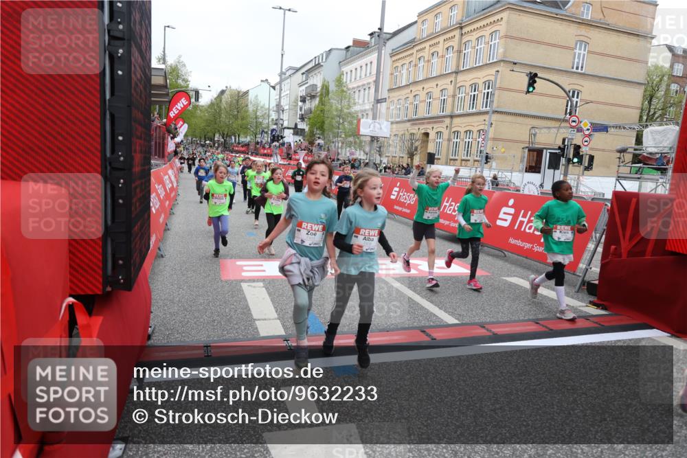 25.04.2026 - Das Zehntel Strokosch-Dieckow http://msf.ph/oto/9632233 25.04.2026 11:01:33 Ziel 5196, 5203, 5748, 5946, 6283, 6456, 6470, 6474, 6854, 6855, 6931, 7046, 7056, 7082, 7118, 7327, 7439, 7494, 8072 meine-sportfotos.de
