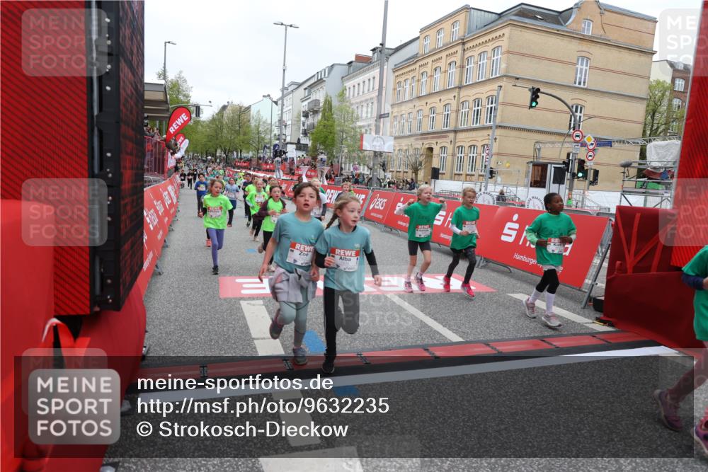25.04.2026 - Das Zehntel Strokosch-Dieckow http://msf.ph/oto/9632235 25.04.2026 11:01:33 Ziel 5196, 5203, 5748, 5946, 6283, 6456, 6470, 6474, 6854, 6855, 6931, 7046, 7056, 7082, 7118, 7327, 7439, 7494, 8072 meine-sportfotos.de