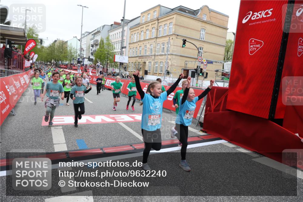 25.04.2026 - Das Zehntel Strokosch-Dieckow http://msf.ph/oto/9632240 25.04.2026 11:01:32 Ziel 5203, 5748, 5946, 6456, 6470, 6474, 6854, 6855, 6931, 7046, 7056, 7082, 7327, 7439, 7494, 7586, 7627, 8072 meine-sportfotos.de