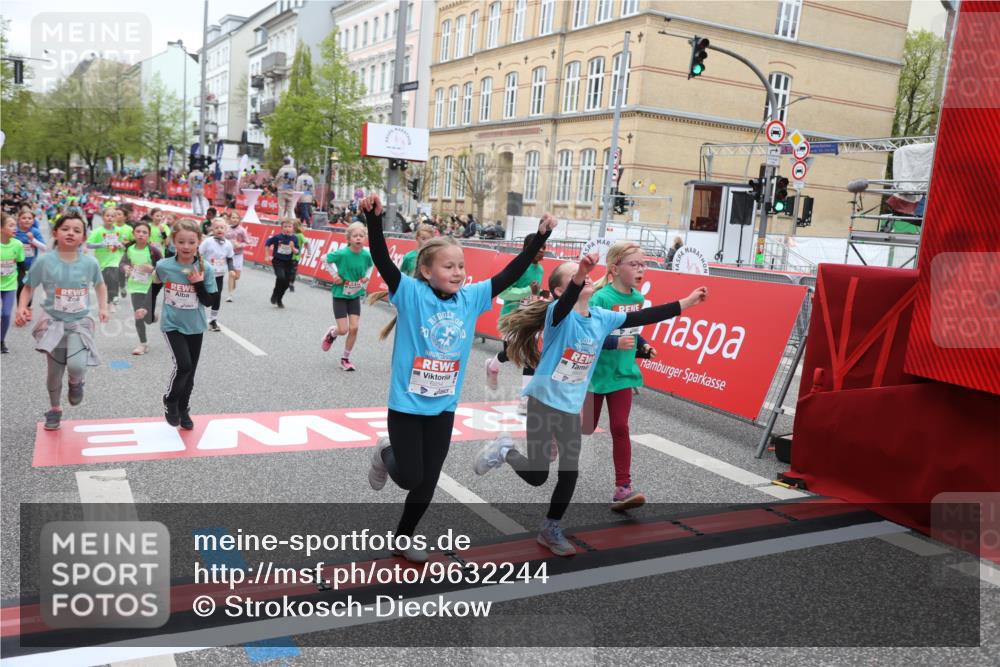 25.04.2026 - Das Zehntel Strokosch-Dieckow http://msf.ph/oto/9632244 25.04.2026 11:01:32 Ziel 5203, 5748, 5946, 6456, 6470, 6474, 6854, 6855, 6931, 7046, 7056, 7082, 7327, 7439, 7494, 7586, 7627, 8072 meine-sportfotos.de