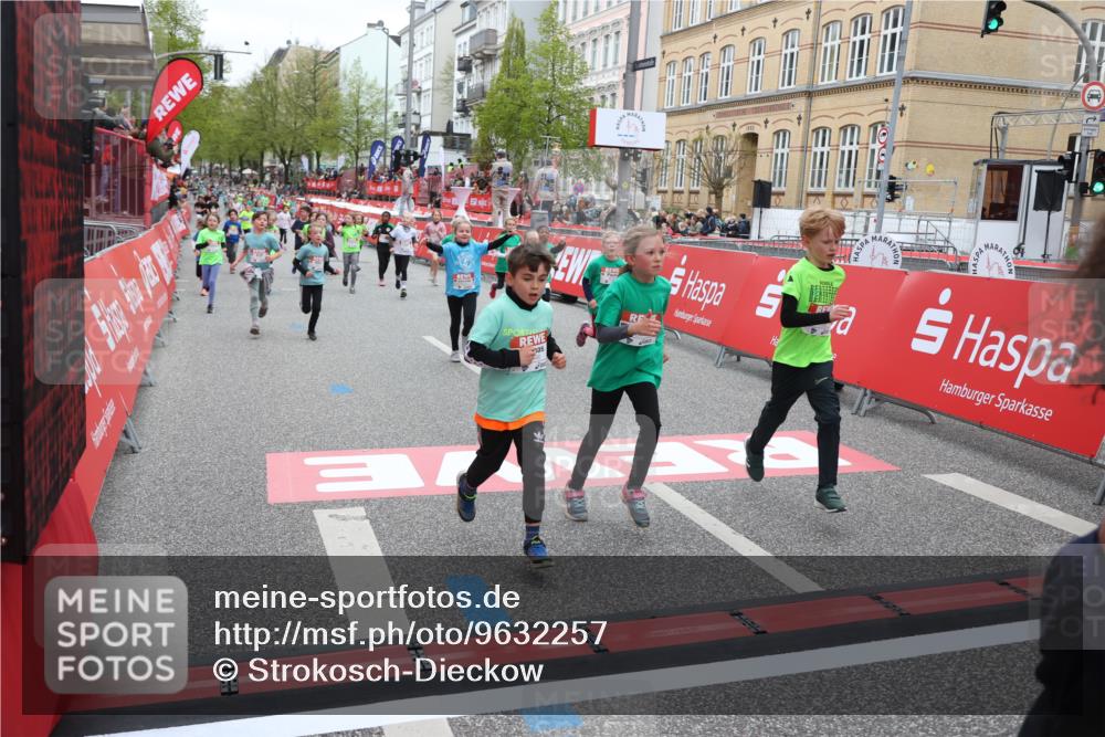25.04.2026 - Das Zehntel Strokosch-Dieckow http://msf.ph/oto/9632257 25.04.2026 11:01:30 Ziel 5748, 5946, 6470, 6474, 6700, 6814, 6854, 6855, 6931, 7082, 7195, 7327, 7494, 7586, 7627 meine-sportfotos.de