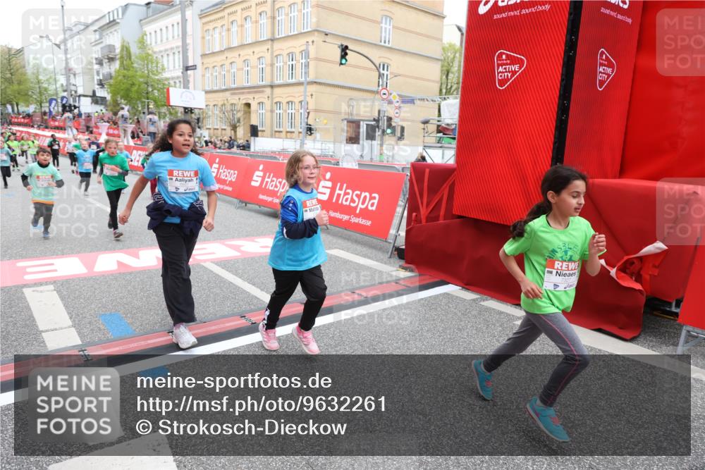 25.04.2026 - Das Zehntel Strokosch-Dieckow http://msf.ph/oto/9632261 25.04.2026 11:01:29 Ziel 5516, 5720, 5748, 5946, 5984, 6474, 6660, 6700, 6814, 6838, 6931, 7082, 7195, 7327, 7494, 7586, 7627 meine-sportfotos.de