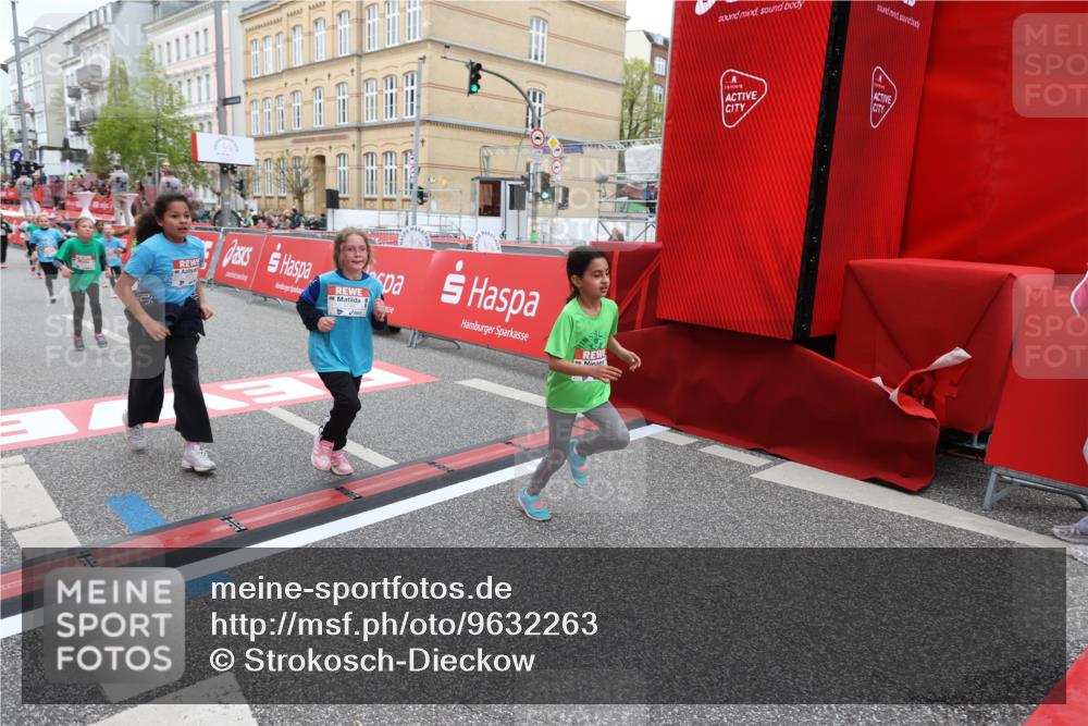 25.04.2026 - Das Zehntel Strokosch-Dieckow http://msf.ph/oto/9632263 25.04.2026 11:01:29 Ziel 5516, 5720, 5748, 5946, 5984, 6474, 6660, 6700, 6814, 6838, 6931, 7082, 7195, 7327, 7494, 7586, 7627 meine-sportfotos.de
