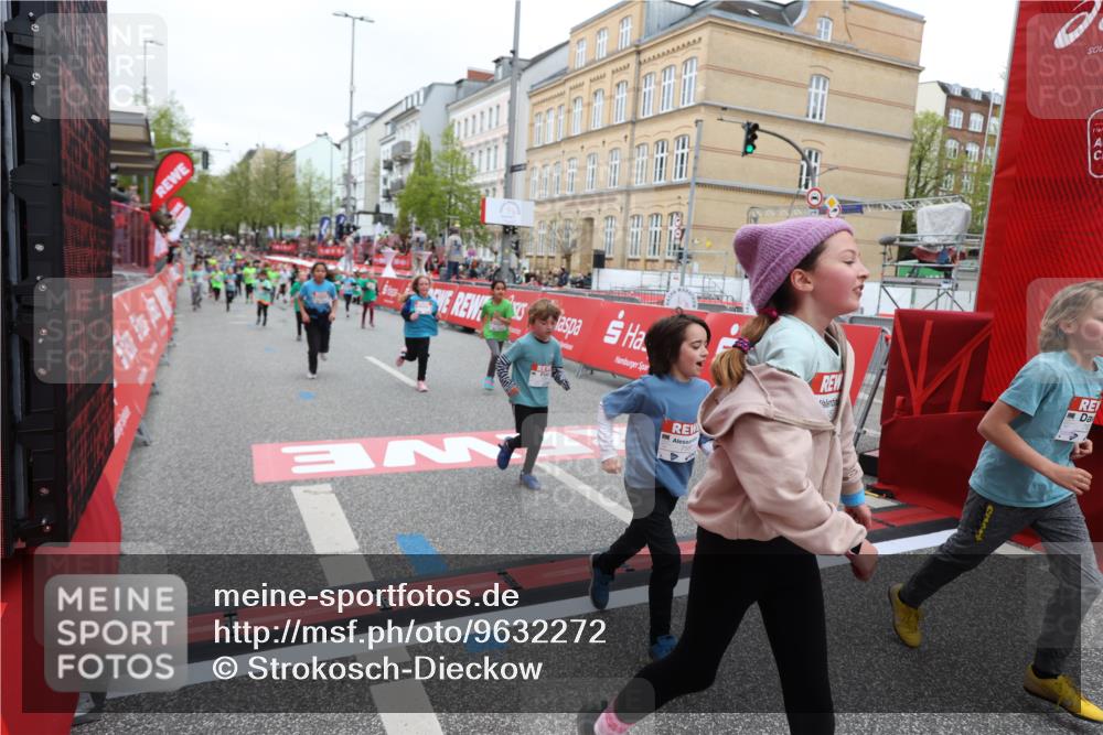 25.04.2026 - Das Zehntel Strokosch-Dieckow http://msf.ph/oto/9632272 25.04.2026 11:01:27 Ziel 5247, 5256, 5516, 5720, 5748, 5889, 5984, 6660, 6695, 6700, 6814, 6815, 6838, 6931, 7195, 7327, 7494, 7586, 7627, 7797 meine-sportfotos.de