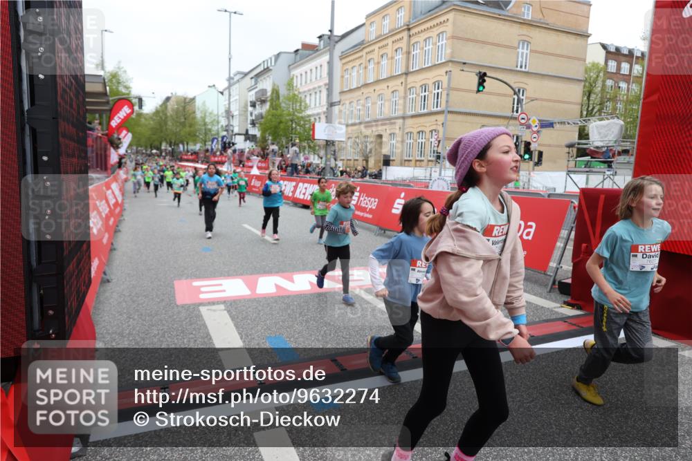 25.04.2026 - Das Zehntel Strokosch-Dieckow http://msf.ph/oto/9632274 25.04.2026 11:01:26 Ziel 5247, 5256, 5516, 5720, 5748, 5889, 5984, 6375, 6376, 6660, 6695, 6700, 6814, 6815, 6838, 7195, 7327, 7494, 7586, 7627, 7797, 8031 meine-sportfotos.de