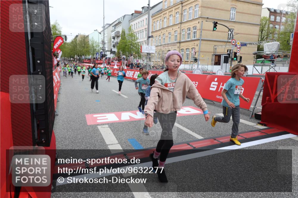 25.04.2026 - Das Zehntel Strokosch-Dieckow http://msf.ph/oto/9632277 25.04.2026 11:01:26 Ziel 5247, 5256, 5516, 5720, 5748, 5889, 5984, 6375, 6376, 6660, 6695, 6700, 6814, 6815, 6838, 7195, 7327, 7494, 7586, 7627, 7797, 8031 meine-sportfotos.de