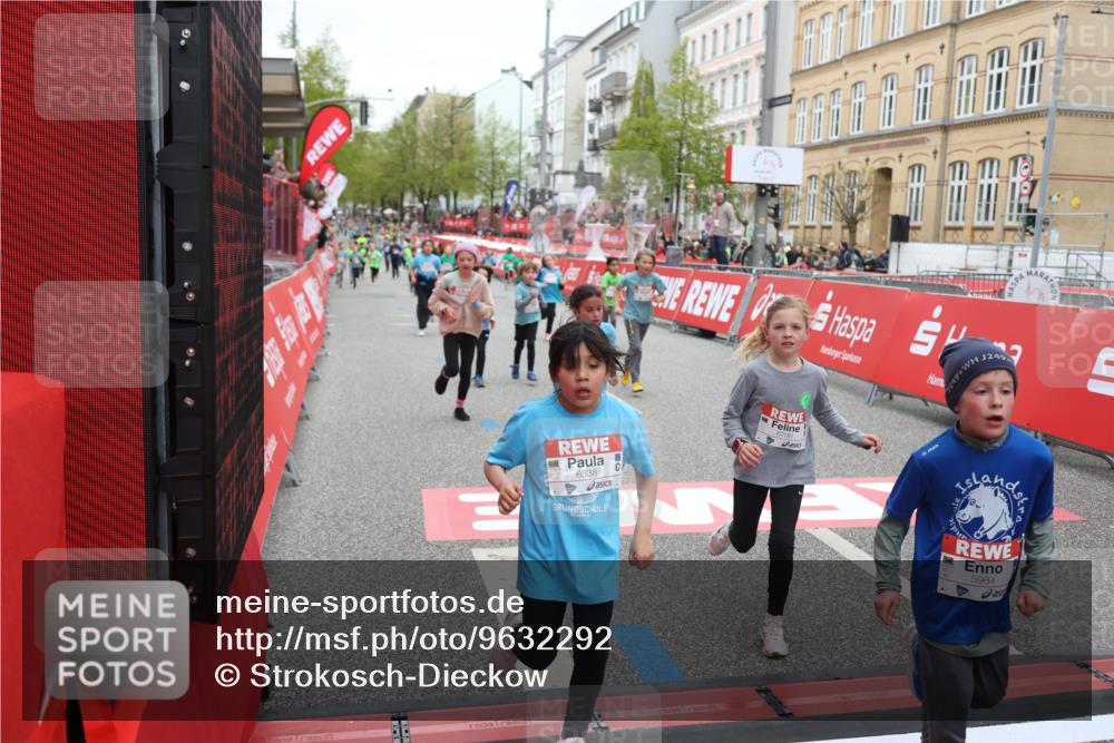 25.04.2026 - Das Zehntel Strokosch-Dieckow http://msf.ph/oto/9632292 25.04.2026 11:01:24 Ziel 5150, 5222, 5247, 5256, 5516, 5720, 5889, 5984, 6375, 6376, 6419, 6660, 6695, 6700, 6814, 6815, 6838, 7195, 7579, 7586, 7627, 7797, 8031 meine-sportfotos.de