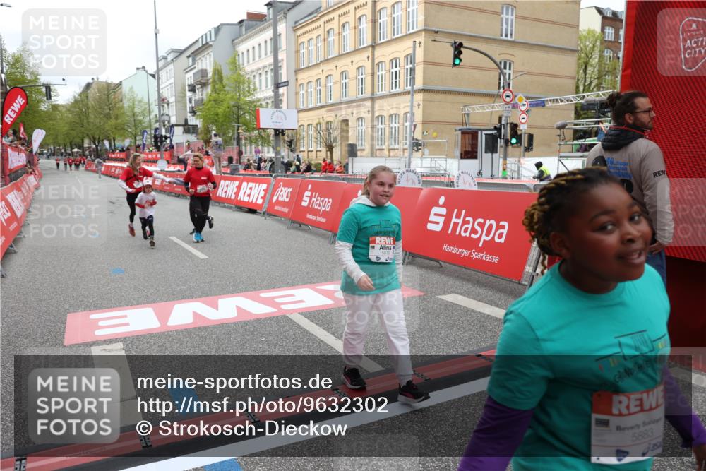 25.04.2026 - Das Zehntel Strokosch-Dieckow http://msf.ph/oto/9632302 25.04.2026 11:13:18 Ziel 5016, 5876, 5883 meine-sportfotos.de