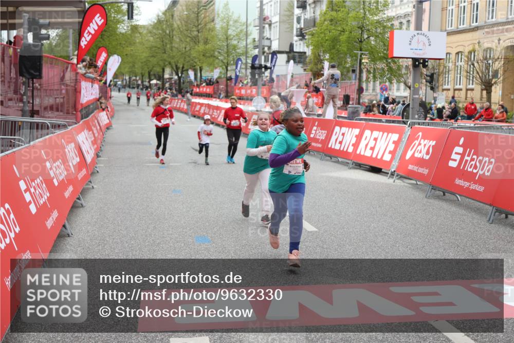 25.04.2026 - Das Zehntel Strokosch-Dieckow http://msf.ph/oto/9632330 25.04.2026 11:13:15 Ziel 5876, 5883 meine-sportfotos.de