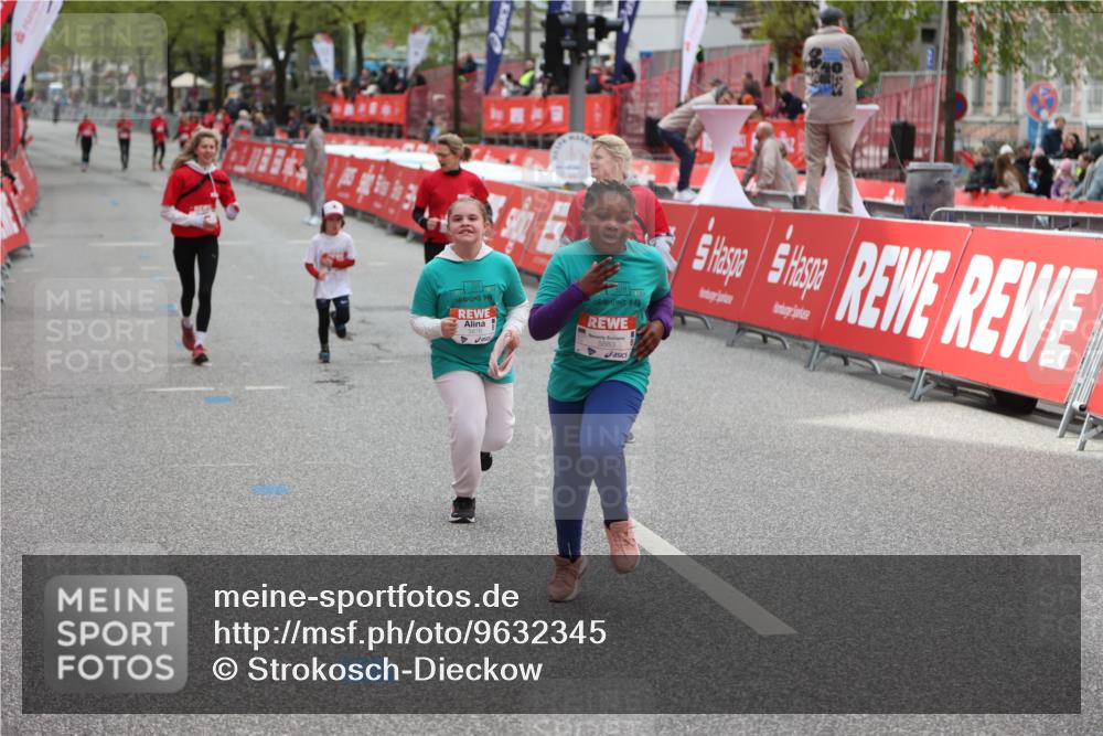 25.04.2026 - Das Zehntel Strokosch-Dieckow http://msf.ph/oto/9632345 25.04.2026 11:13:14 Ziel 5079, 5883 meine-sportfotos.de